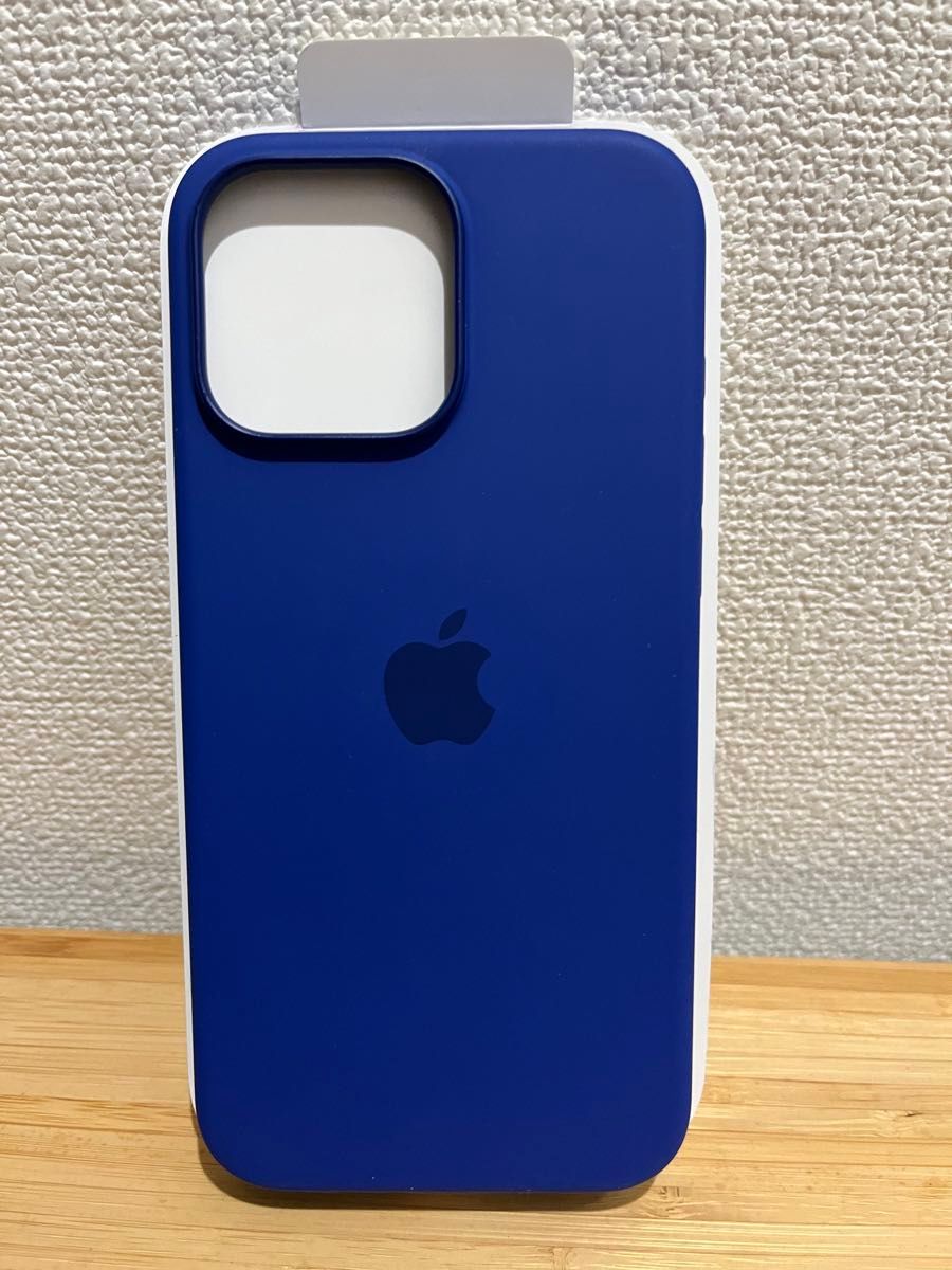 美品 iPhone16 Pro Max 純正 シリコンケース ウルトラマリン 美品 iPhone16 Pro Max 純正 シリコンケース ウルトラマリン