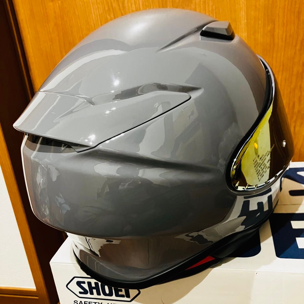 値下げ SHOEI Z-8 Lサイズ 純正ゴールドミラーシールド|Yahoo 値下げ SHOEI Z-8 Lサイズ 純正ゴールドミラーシールド|Yahoo