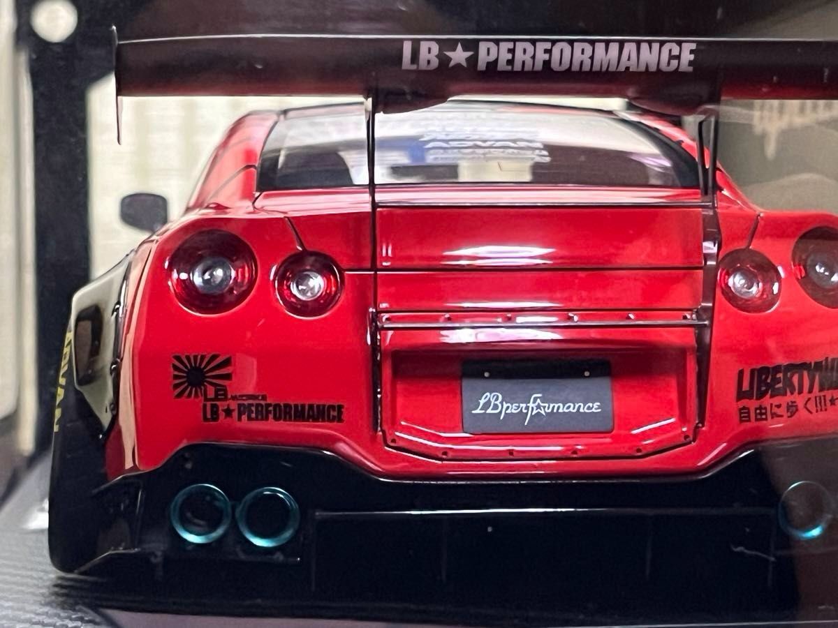 イグニッションモデル IG2345 1/18 LB-WORKS 日産 Nissan GT-R イグニッションモデル IG2345 1/18 LB-WORKS 日産 Nissan GT-R