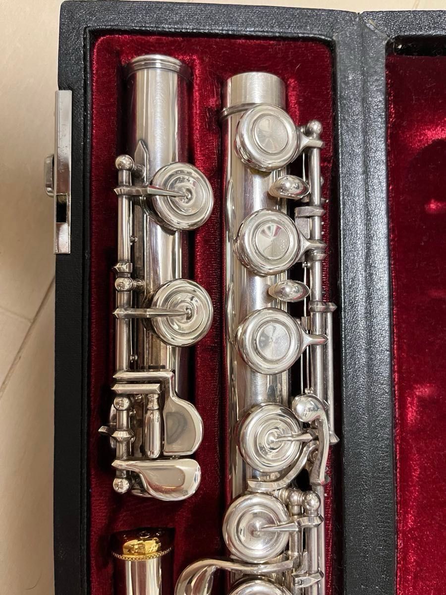 YAMAHA フルート YFL-511 頭部管・菅体銀 メンテナンス済 頭部管 YAMAHA フルート YFL-511 頭部管・菅体銀 メンテナンス済 頭部管