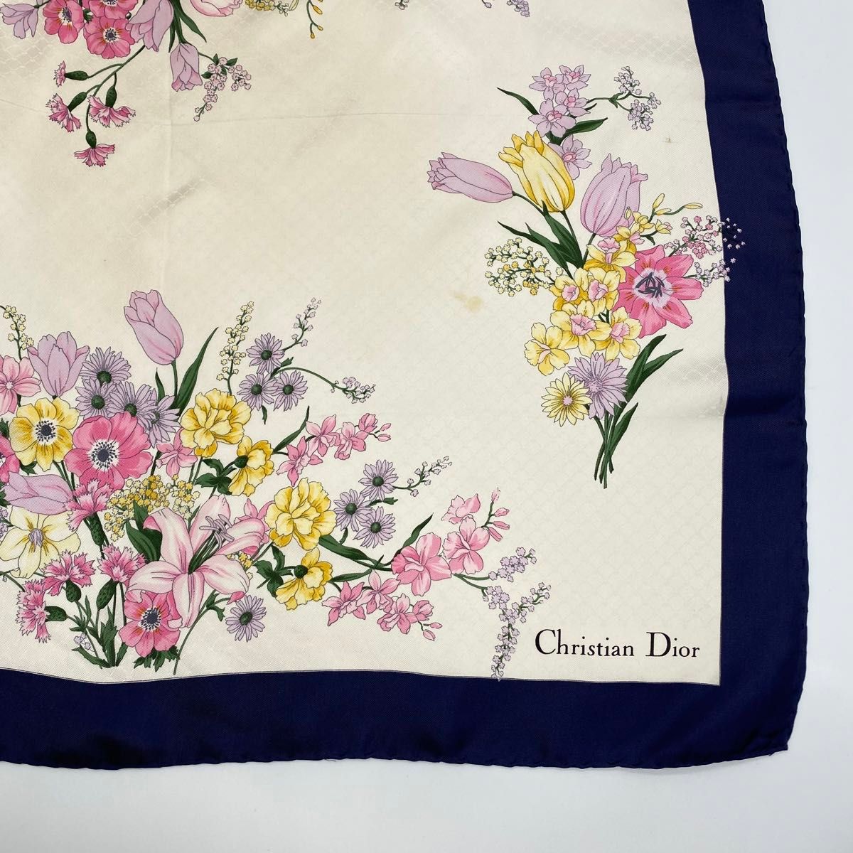 Christian Dior クリスチャンディオール スカーフ タグ有り Christian Dior クリスチャンディオール スカーフ タグ有り