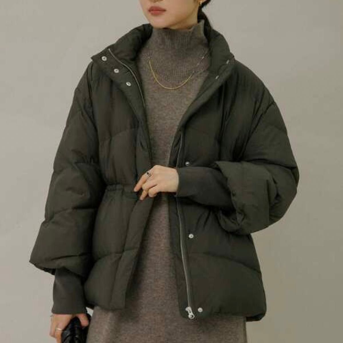 美品】 アーバンリサーチ ドロストダウンジャケット 2023AW 美品】 アーバンリサーチ ドロストダウンジャケット 2023AW