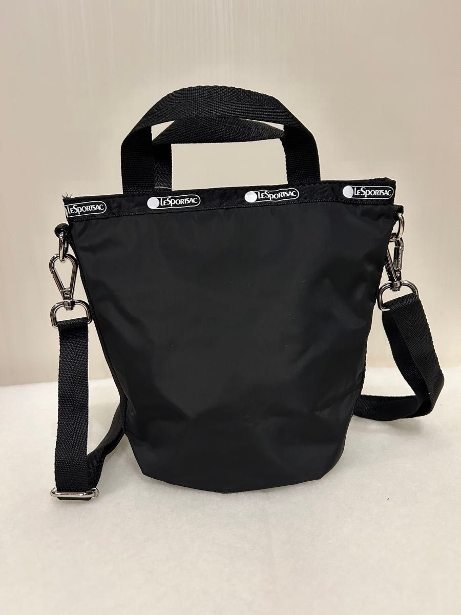 LeSportsac コラボ アニヤハインドマーチ 2WAY ショルダーバッグ LeSportsac コラボ アニヤハインドマーチ 2WAY ショルダーバッグ