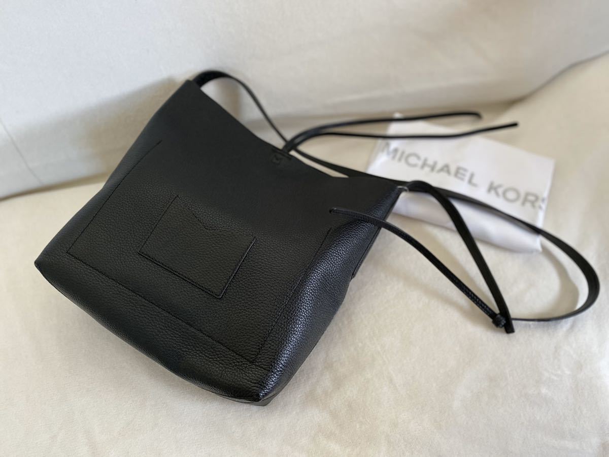 MICHAEL KORS　マイケルコース　Junie　ショルダーバッグ　BLACK　新品