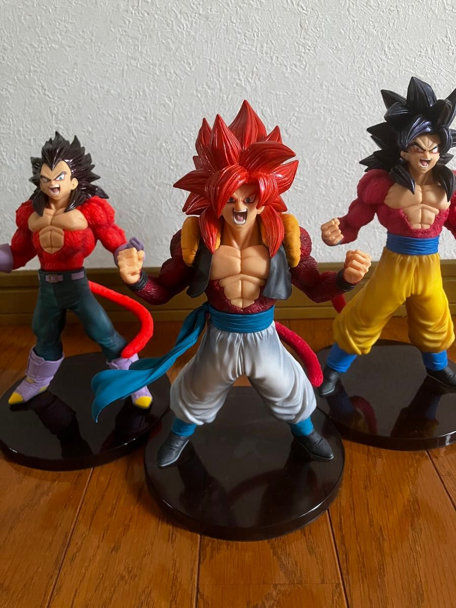 ドラゴンボール フィギュア スーパーサイヤ人4 3点セット 孫悟空 ドラゴンボール フィギュア スーパーサイヤ人4 3点セット 孫悟空