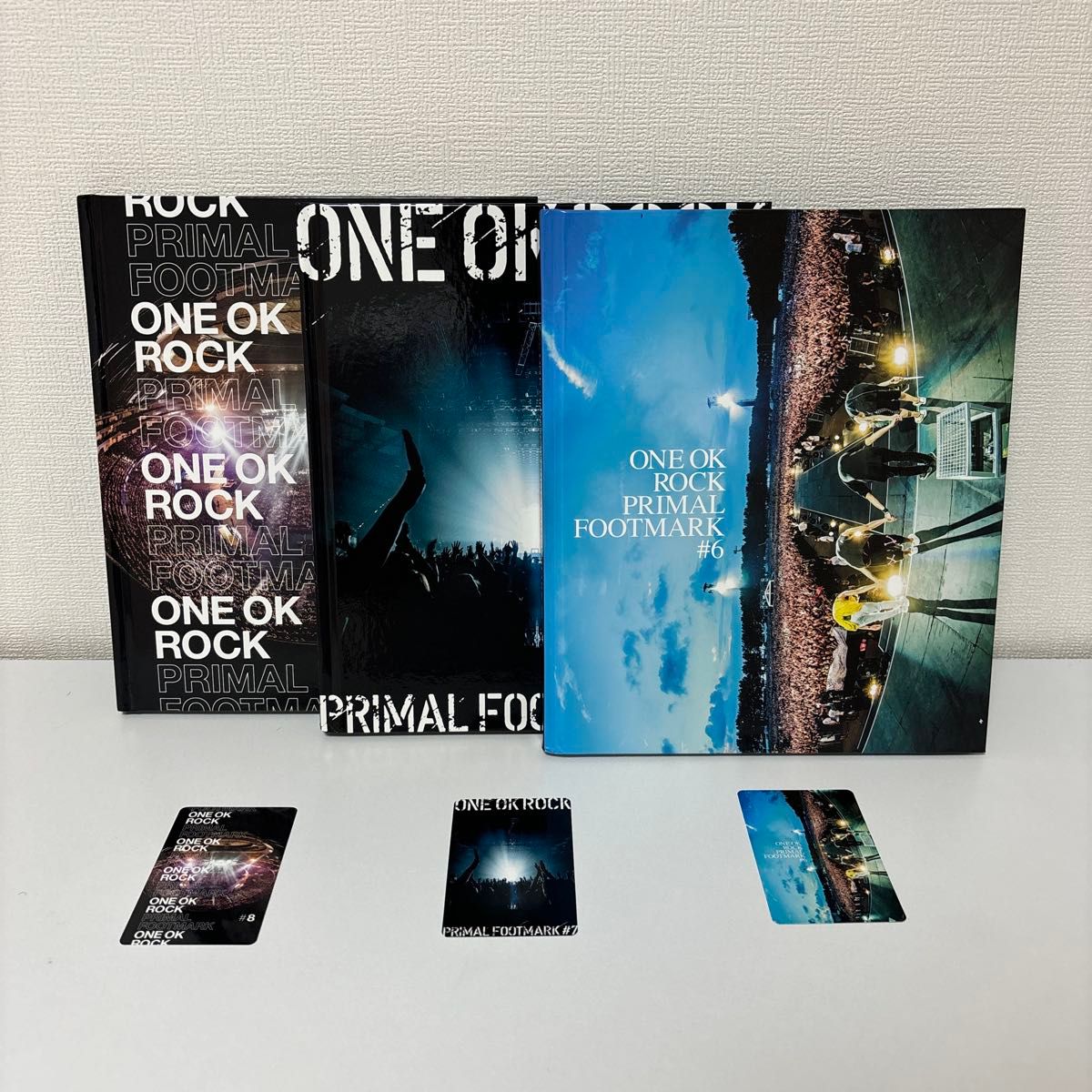 ONE OK ROCK ワンオク PRIMAL FOOTMARK#6#7#8ストラップ付き ONE OK ROCK ワンオク PRIMAL FOOTMARK#6#7#8ストラップ付き