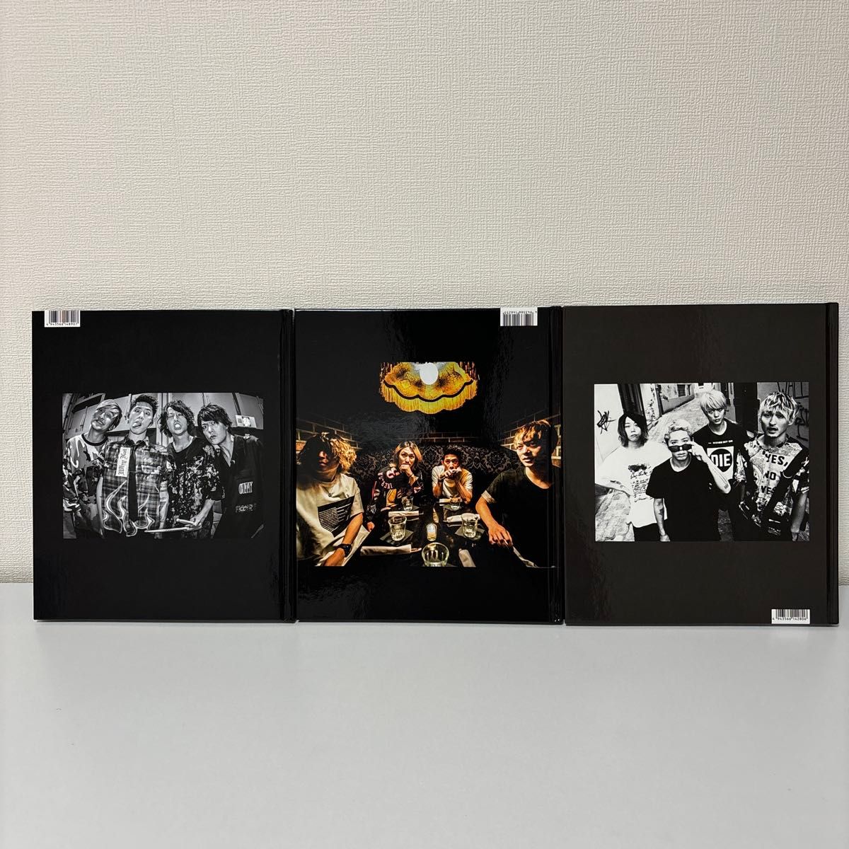 ONE OK ROCK ワンオク PRIMAL FOOTMARK#6#7#8ストラップ付き ONE OK ROCK ワンオク PRIMAL FOOTMARK#6#7#8ストラップ付き