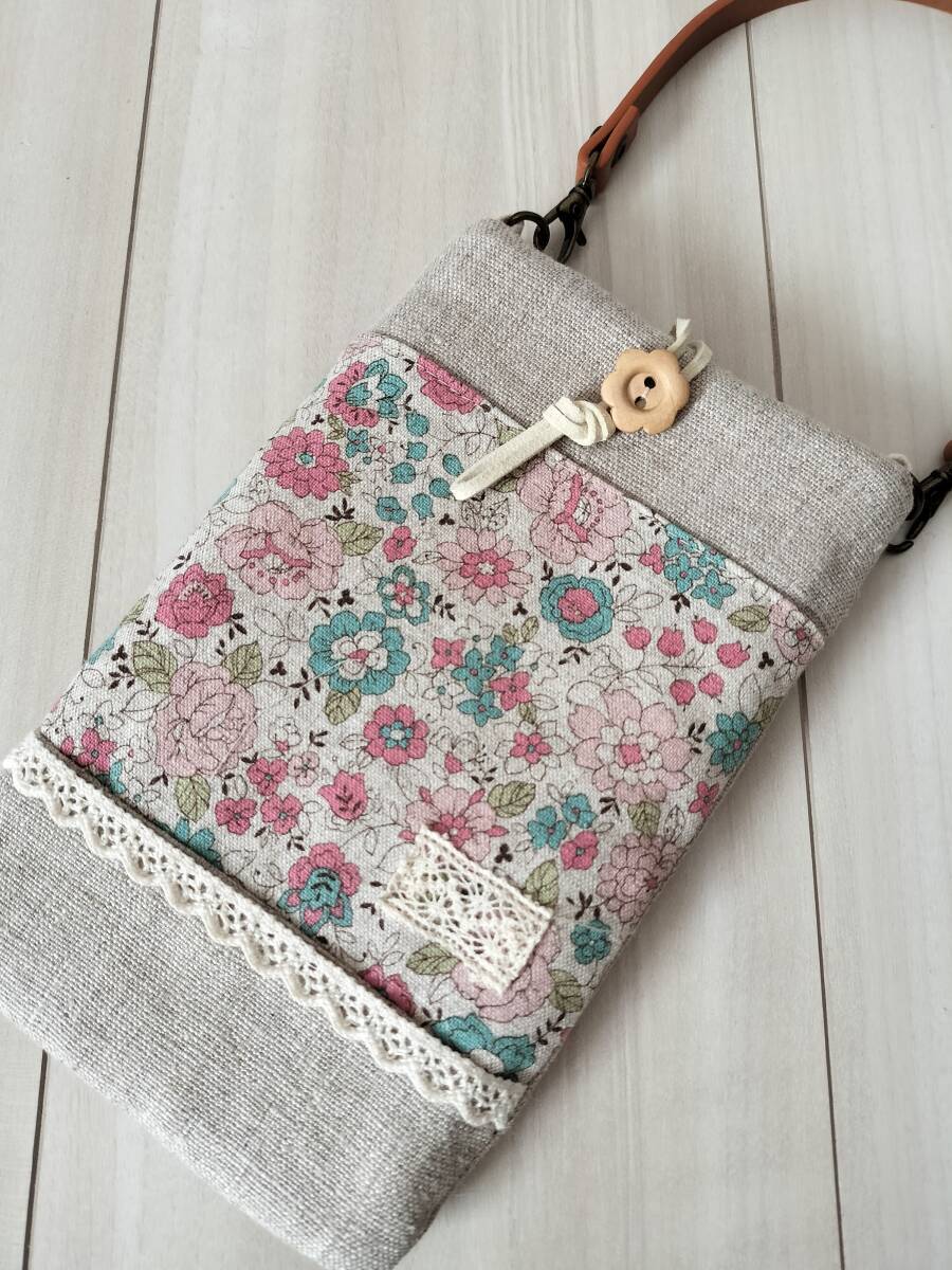 ハンドメイド♪108 スマホポーチ 小花 フラワー リネン