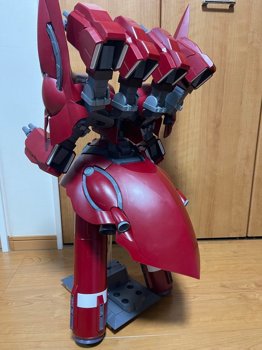 ジャンク HGUC 1/144 ネオ・ジオング RG シナンジュ 2点セット ジャンク HGUC 1/144 ネオ・ジオング RG シナンジュ 2点セット