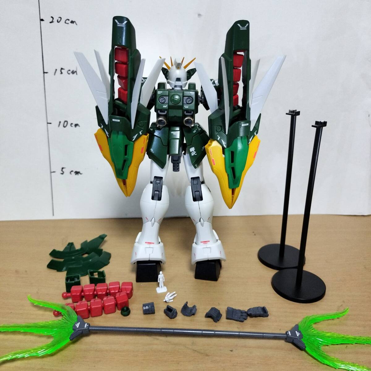 独特な店 Yahoo!オークション - MG 1/100 アルトロンガンダム EW版 完成品