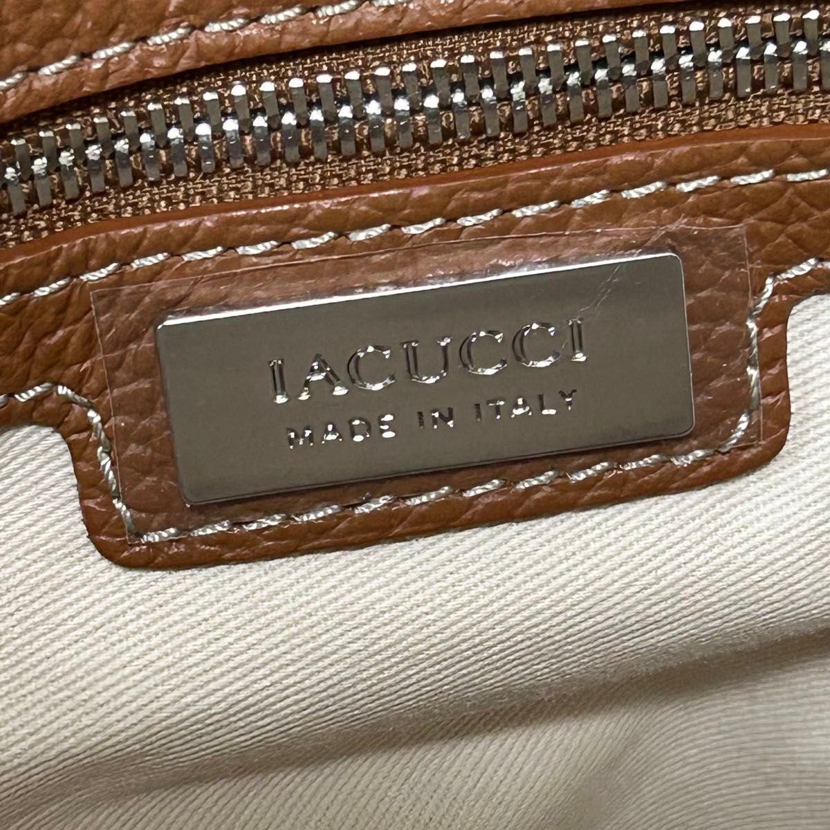 未使用品 IACUCCI イアクッチ トートバッグ A4収納 通勤 パイル 未使用品 IACUCCI イアクッチ トートバッグ A4収納 通勤 パイル