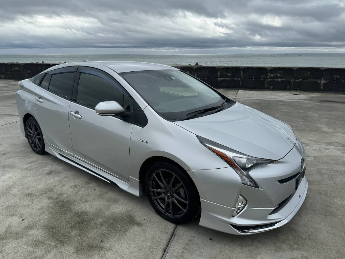プリウス50系モデリスタタイヤホイール17インチ 車・バイク・自転車 プリウス50系モデリスタタイヤホイール17インチ 車・バイク・自転車