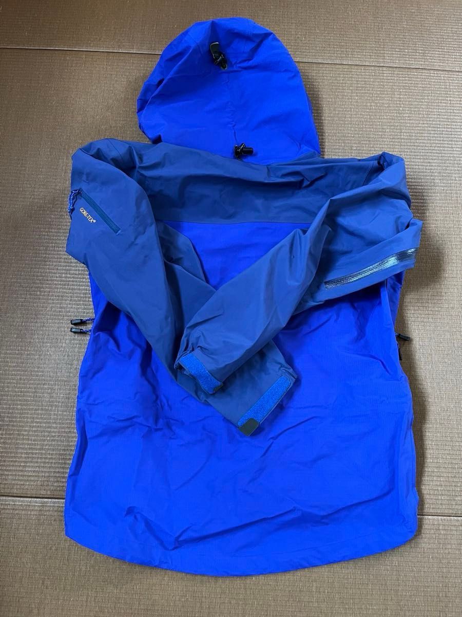 ARC'TERYX ゴアテックスGore-Tex アークテリクス アルファSV ARC'TERYX ゴアテックスGore-Tex アークテリクス アルファSV