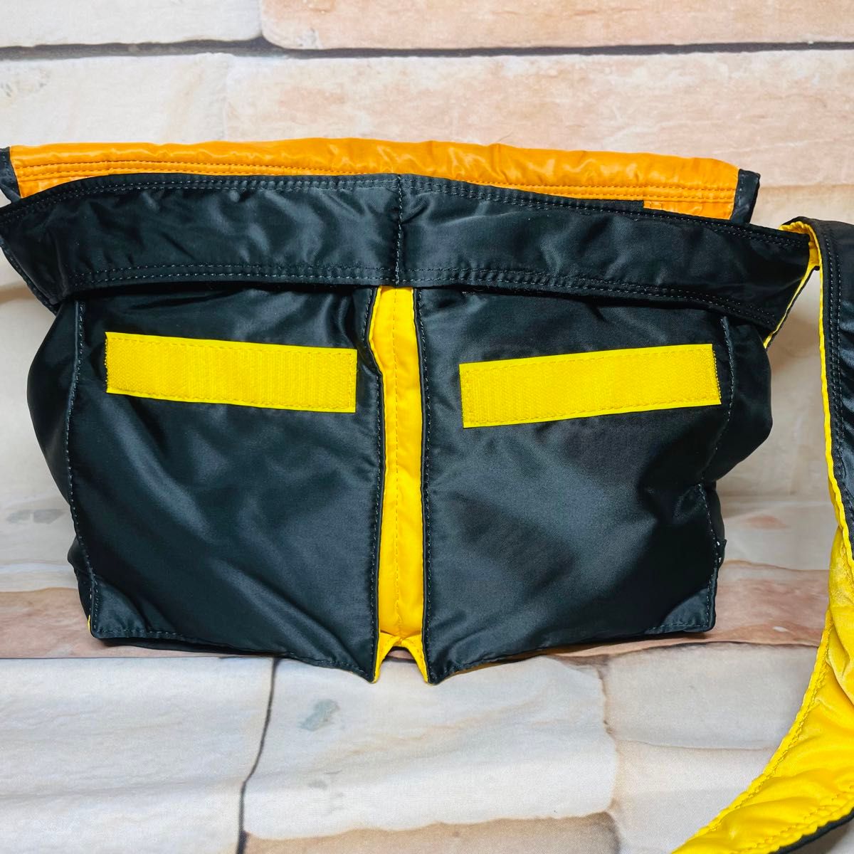 PORTER × BEAMS メッセンジャーバッグ 35周年 タンカー 限定 PORTER × BEAMS メッセンジャーバッグ 35周年 タンカー 限定