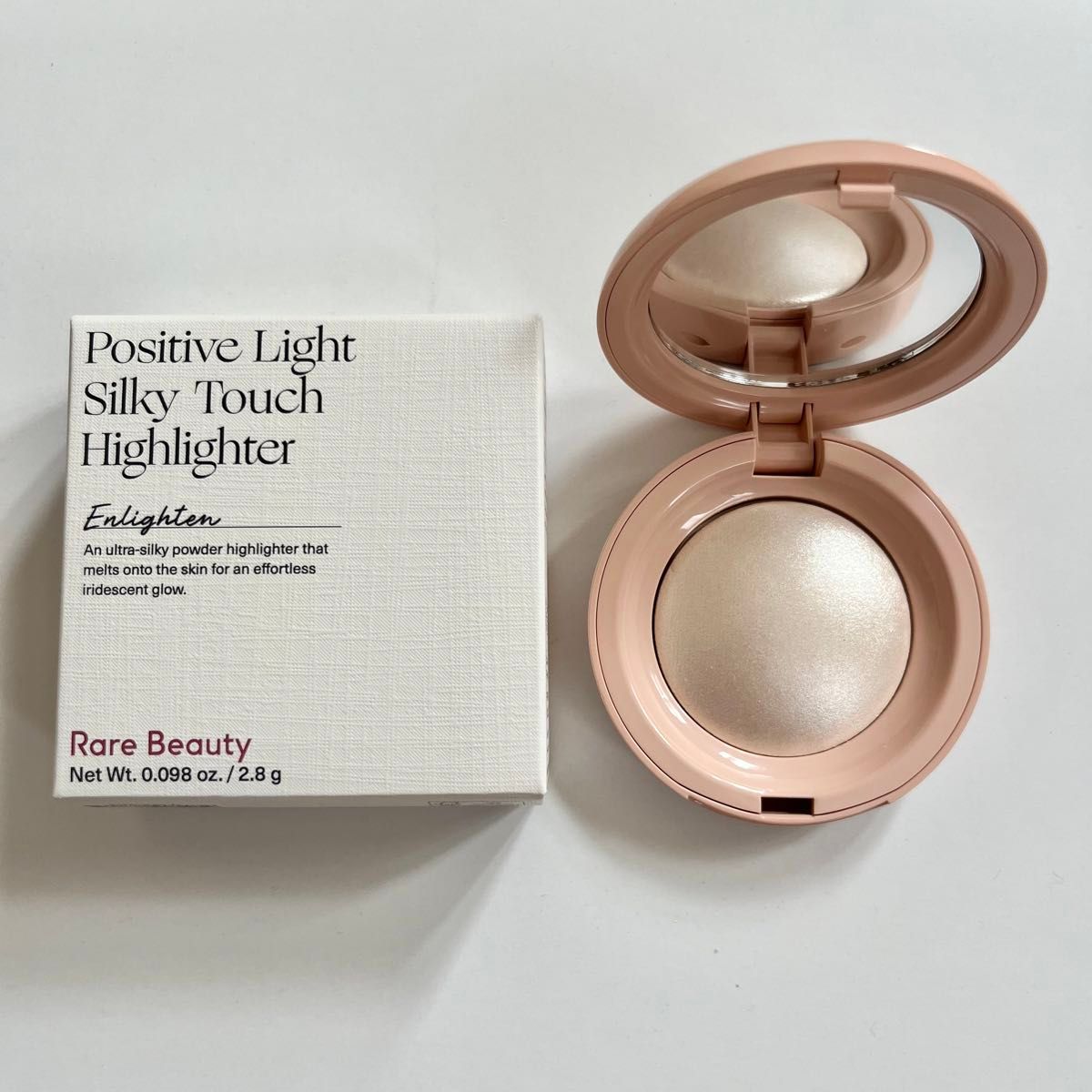 新品rare beauty シルキータッチハイライター ハイライト レア 新品rare beauty シルキータッチハイライター ハイライト レア