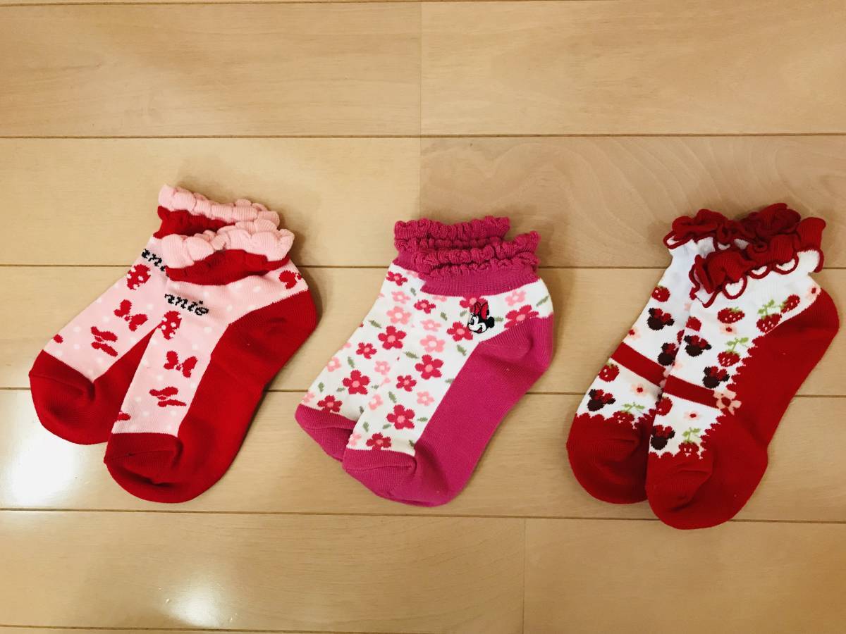  new goods unused bell mezzo n Disney Minnie Mouse socks 3 pair collection size :19~21.