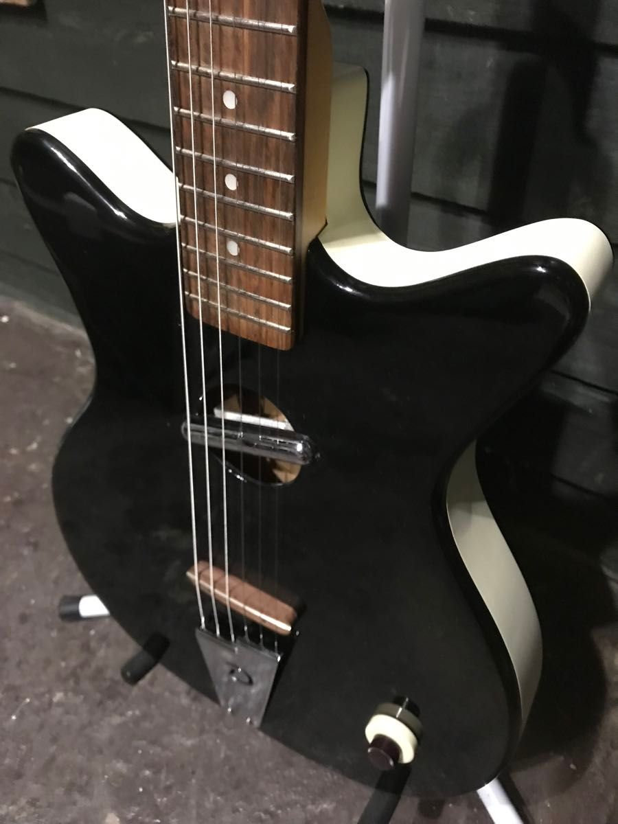 美品 Danelectro (ダンエレクトロ) CONVERTIBLE ダンエレクトロ 美品 Danelectro (ダンエレクトロ) CONVERTIBLE ダンエレクトロ
