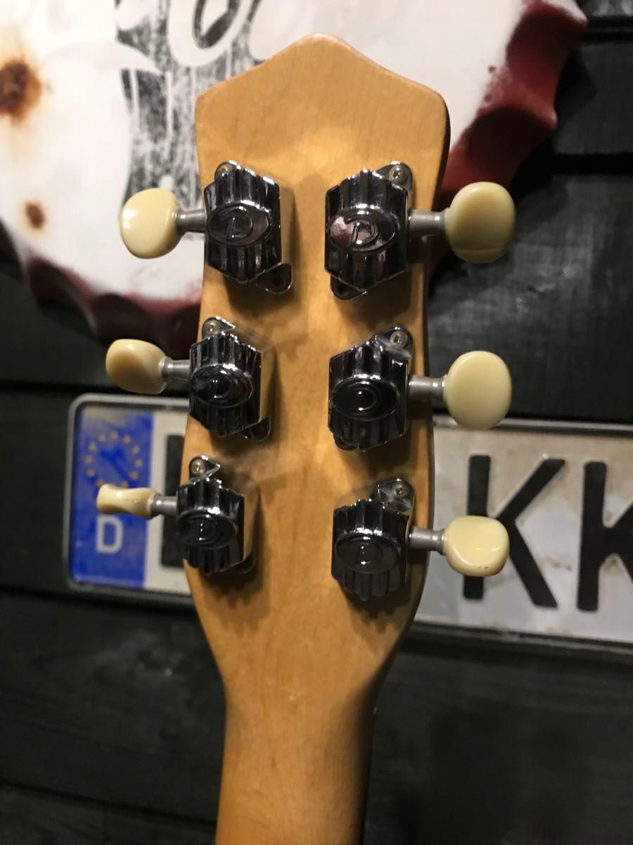美品 Danelectro (ダンエレクトロ) CONVERTIBLE ダンエレクトロ 美品 Danelectro (ダンエレクトロ) CONVERTIBLE ダンエレクトロ
