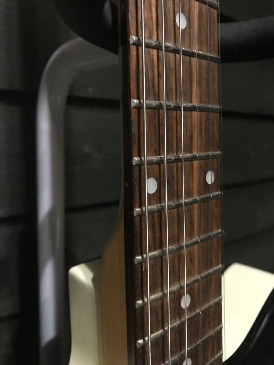 美品 Danelectro (ダンエレクトロ) CONVERTIBLE ダンエレクトロ 美品 Danelectro (ダンエレクトロ) CONVERTIBLE ダンエレクトロ