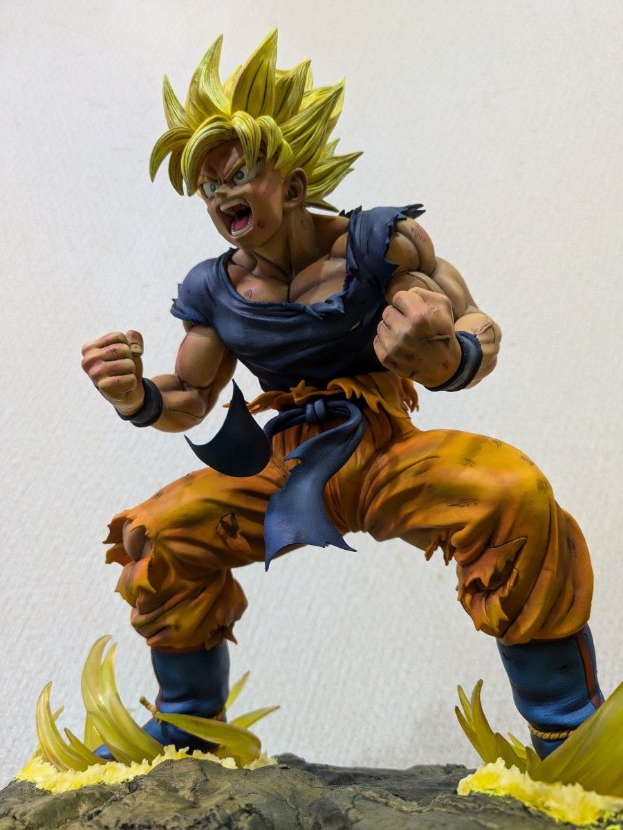 ドラゴンボール 孫悟空 スーパーサイヤ人 フィギュア リペイント ドラゴンボール 孫悟空 スーパーサイヤ人 フィギュア リペイント