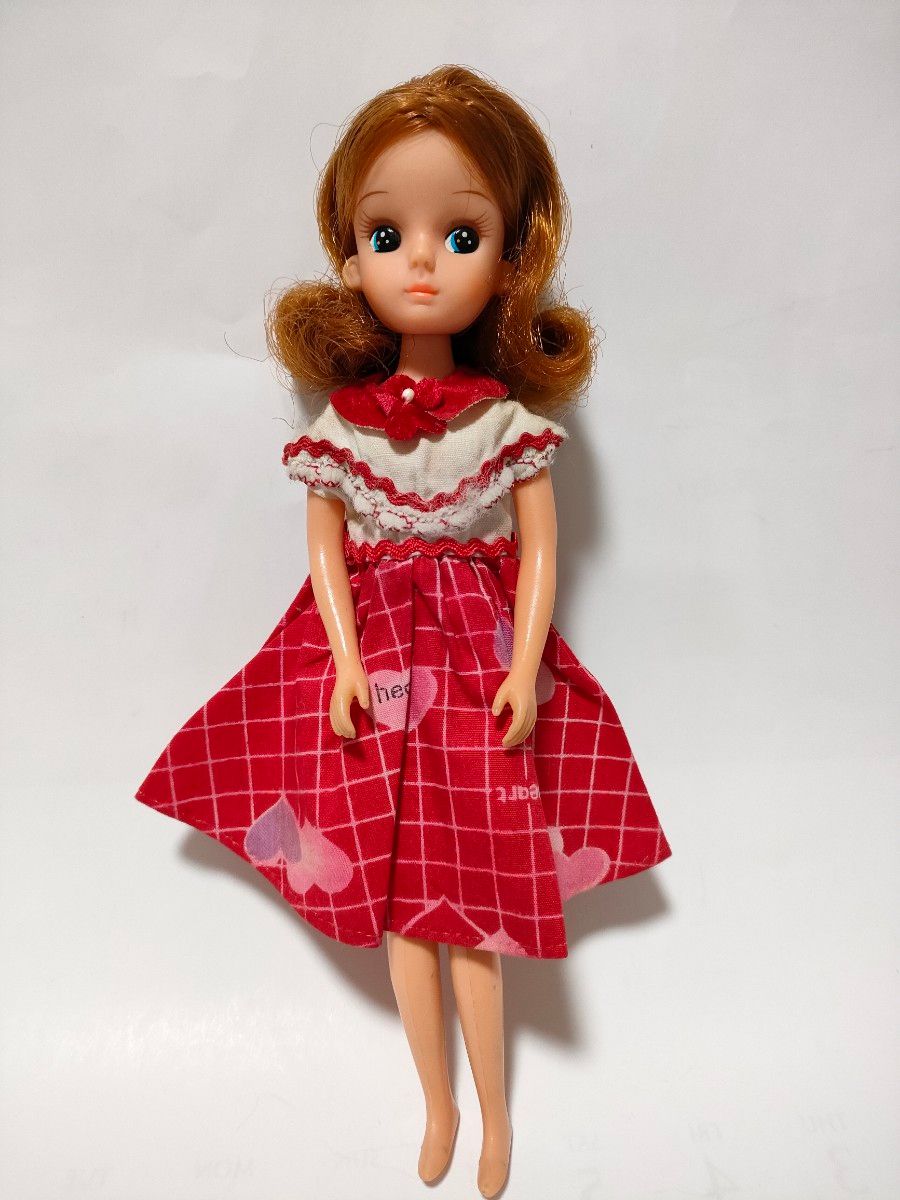 2代目リカちゃん 美人 当時服付き リカちゃん人形 昭和レトロ 2代目リカちゃん 美人 当時服付き リカちゃん人形 昭和レトロ