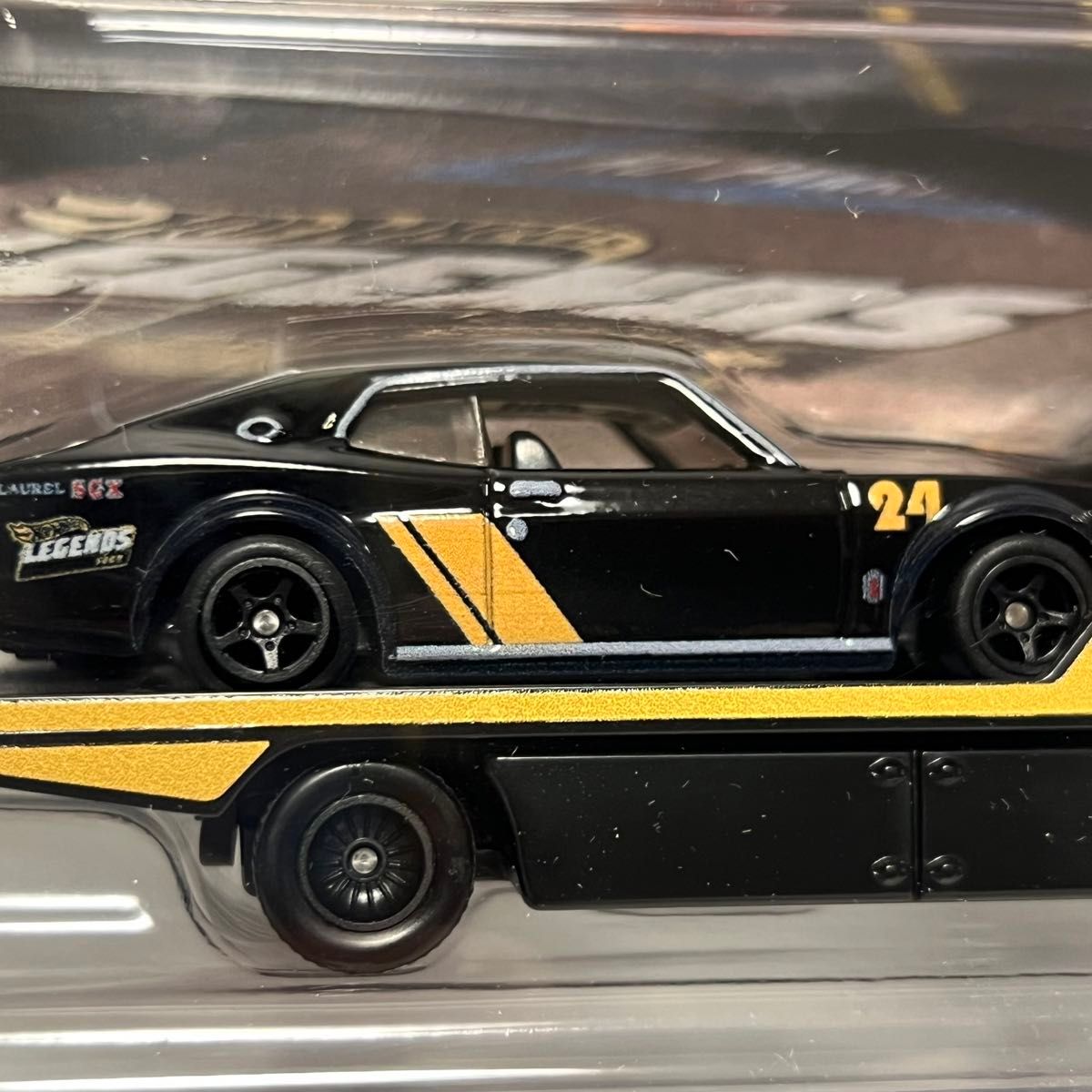 訳アリ】Hot Wheels Team Transport Nissan Laurel ホット 訳アリ】Hot Wheels Team Transport Nissan Laurel ホット