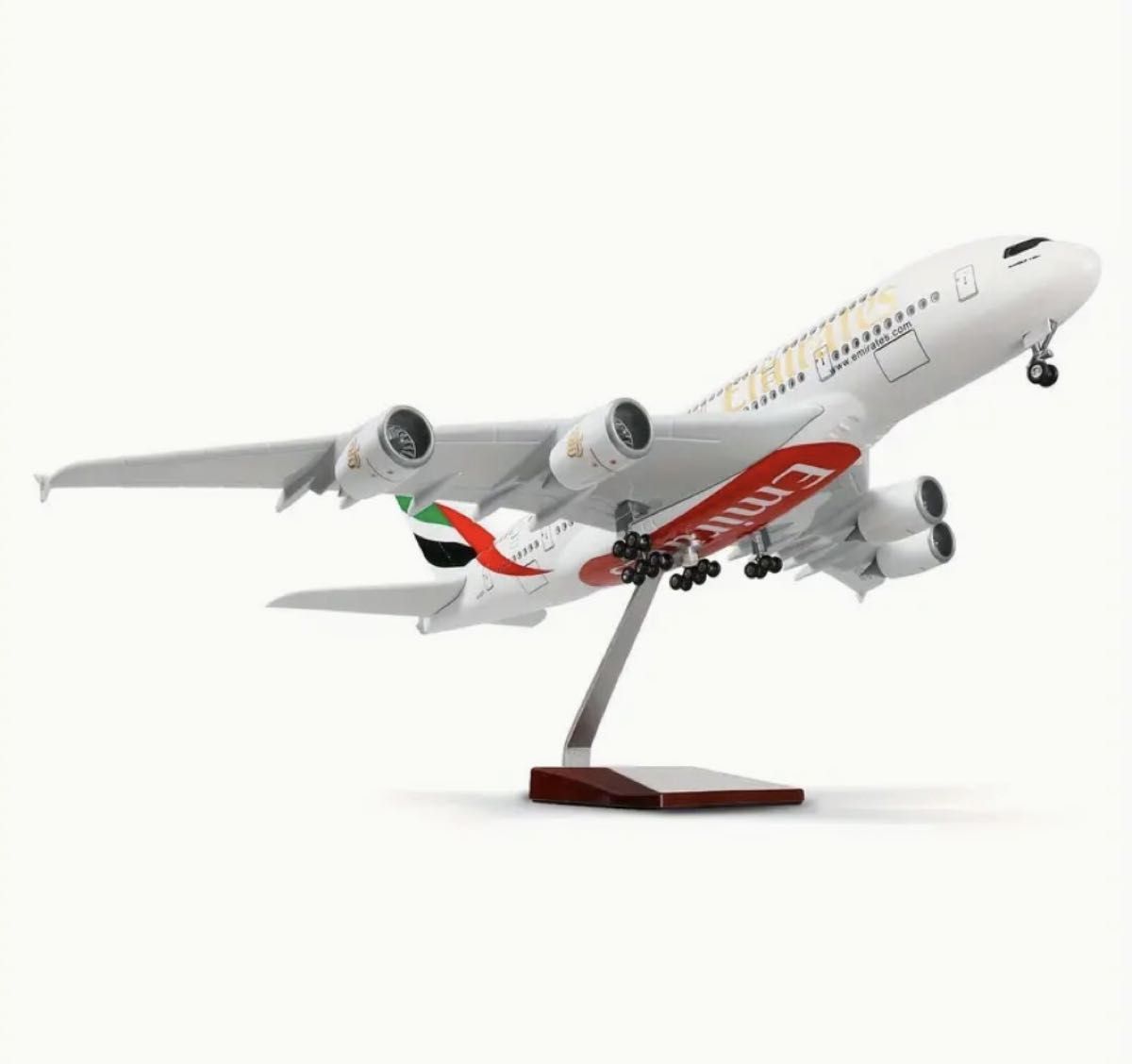 40%off】エミレーツ航空 エアバス A380 1/160スケールモデル 40%off】エミレーツ航空 エアバス A380 1/160スケールモデル
