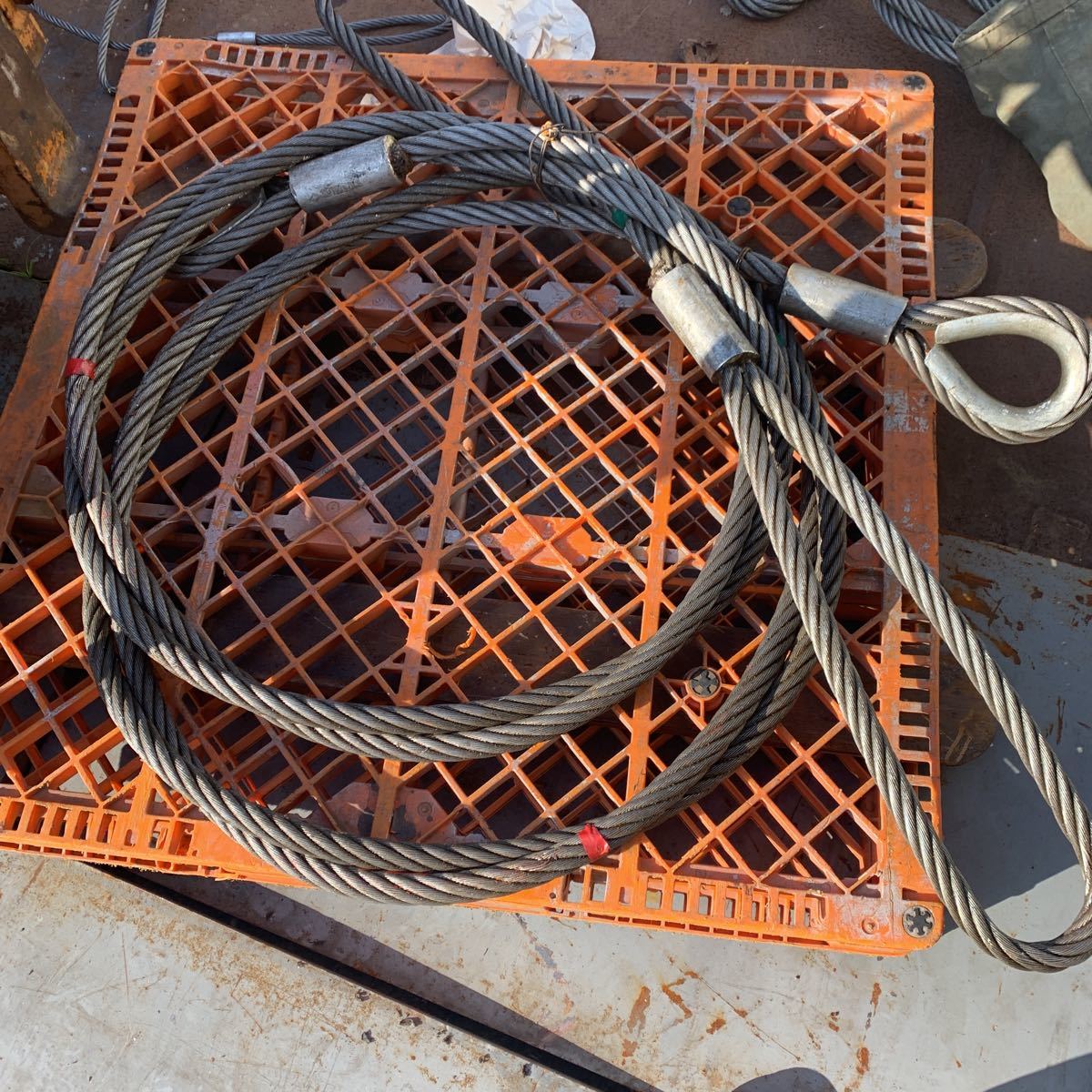 【気質アップ】 28mm クレン 玉掛けワイヤ ワイヤーロープ 2本セットワイヤ 6m 工事用材料