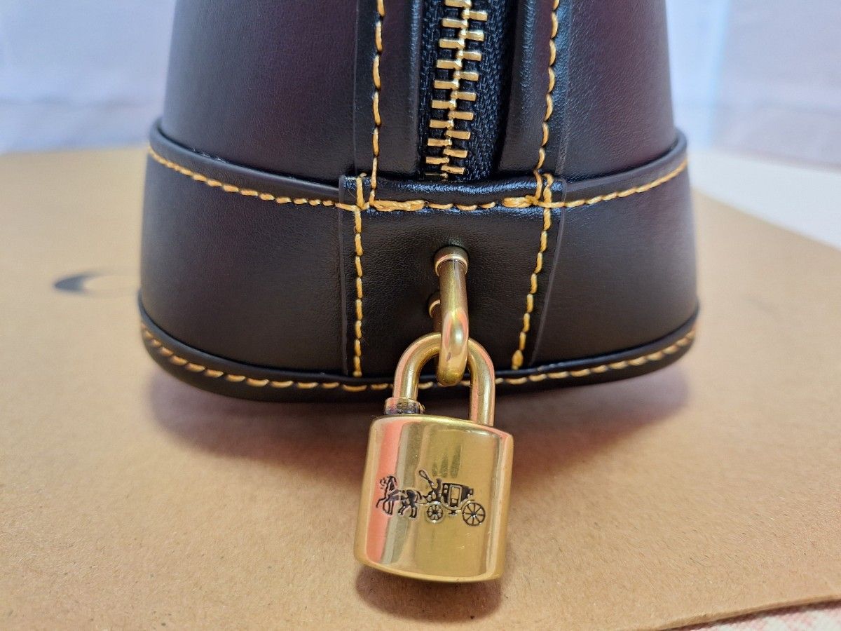 新品】COACH コーチ レヴェル バッグ ハンドバッグ ショルダー 新品】COACH コーチ レヴェル バッグ ハンドバッグ ショルダー
