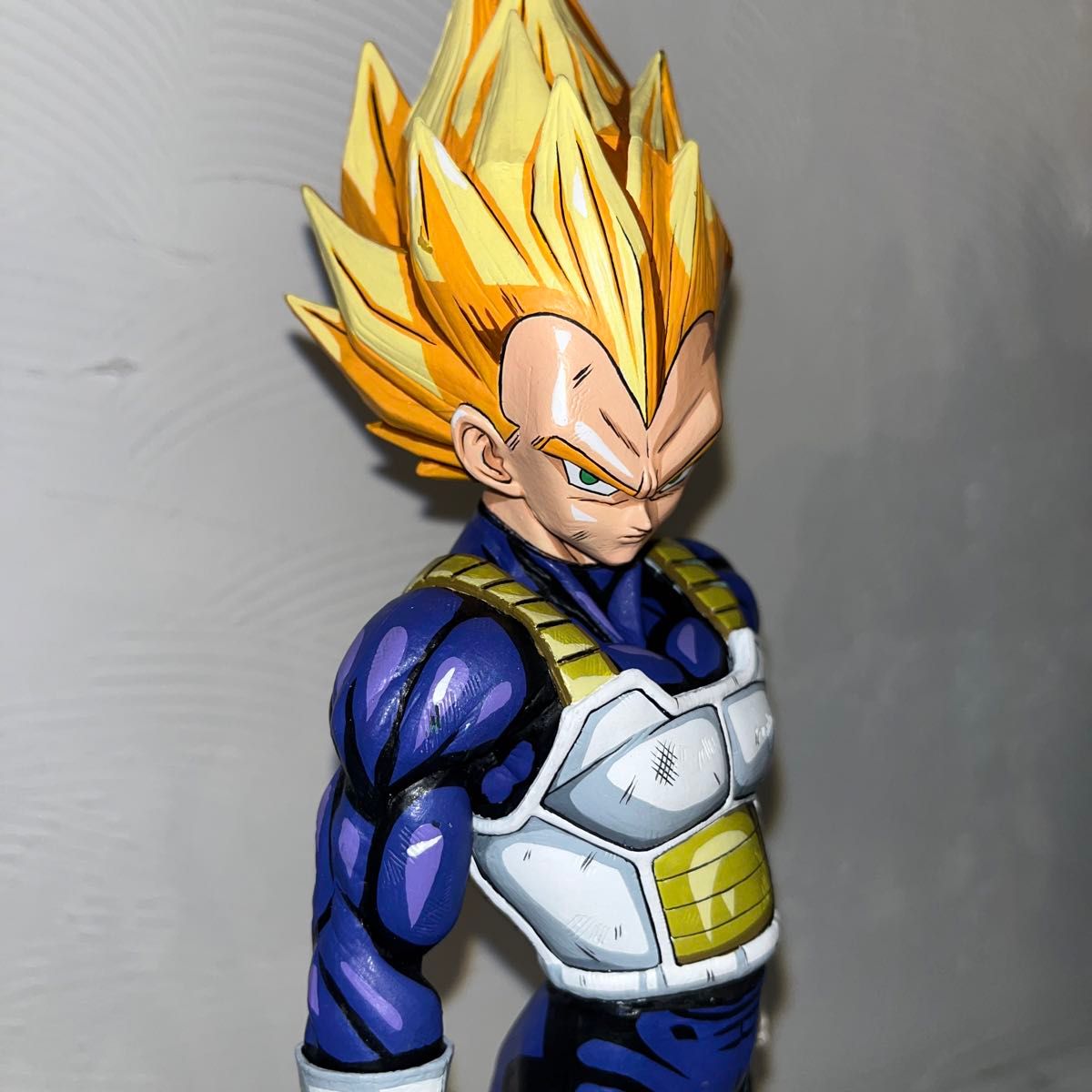 ドラゴンボール 超サイヤ人 ベジータ フィギュア リペイント 二 ドラゴンボール 超サイヤ人 ベジータ フィギュア リペイント 二