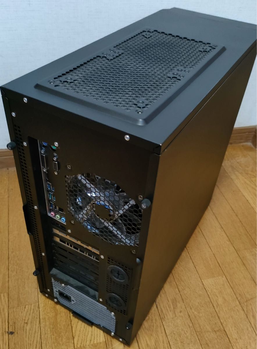 Ryzen7 3700X デスクトップPC GTX1660 SSD 1TB Ryzen7 3700X デスクトップPC GTX1660 SSD 1TB