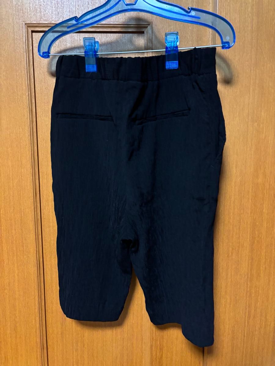 ZARA プリーツバミューダパンツ ショートパンツ ハーフパンツ ZARA プリーツバミューダパンツ ショートパンツ ハーフパンツ