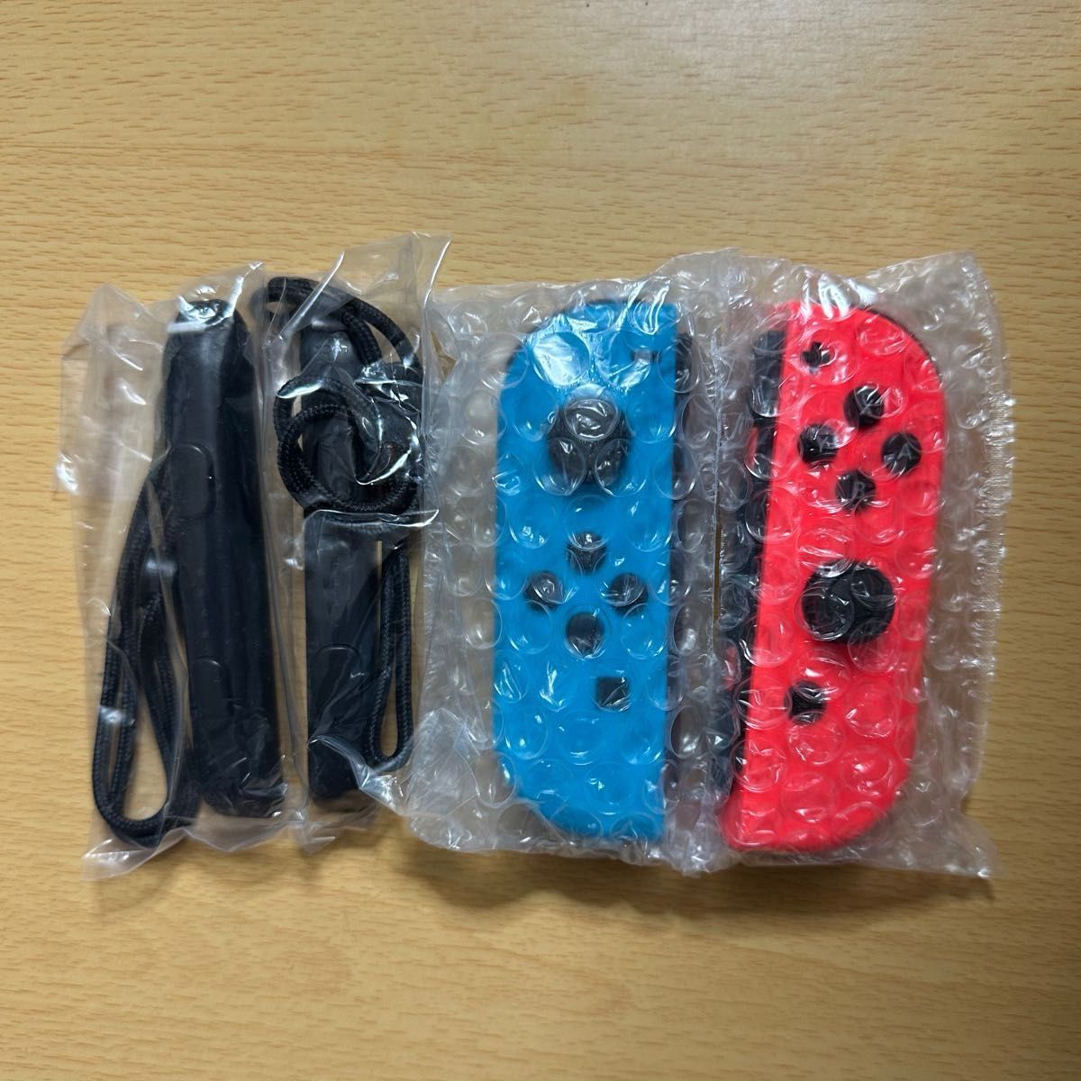 Nintendo Switch Joy-Con(L)ネオンブルー/(R)ネオンレッド 純正 Nintendo Switch Joy-Con(L)ネオンブルー/(R)ネオンレッド 純正
