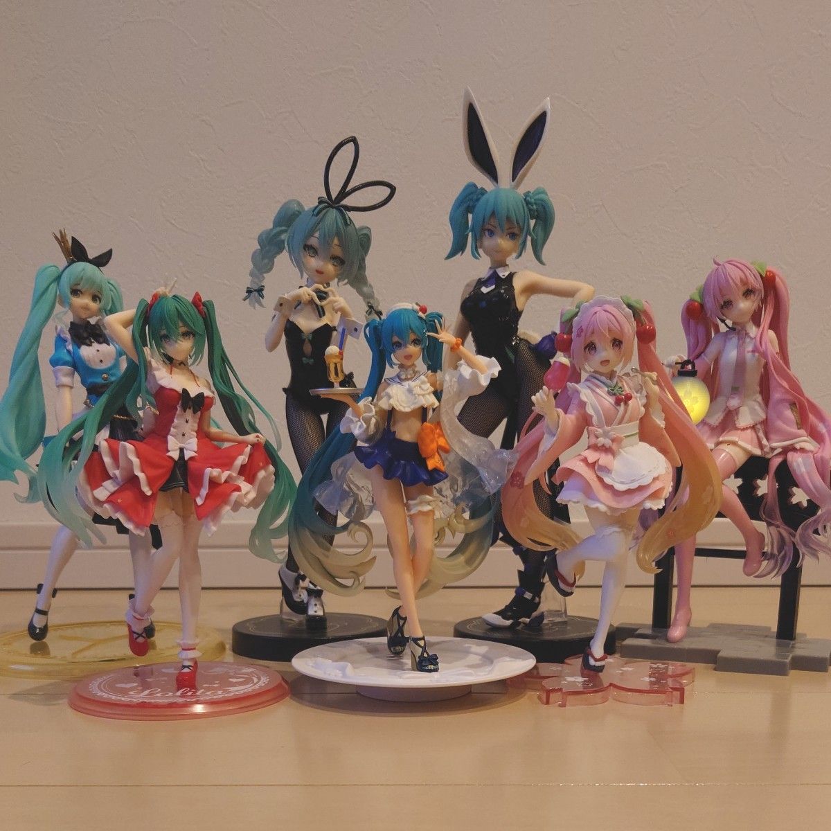 開封品】初音ミク プライズフィギュア 7体セット|Yahoo!フリマ 開封品】初音ミク プライズフィギュア 7体セット|Yahoo!フリマ