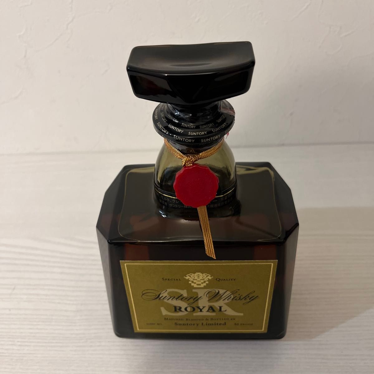 ローヤル 旧ボトル 1000ml クイーンサイズ 箱付き 美品 ローヤル 旧ボトル 1000ml クイーンサイズ 箱付き 美品