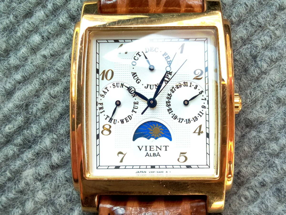 美品訳あり SEIKO ALBA アルバ ヴィエント VIENT トリプル 美品訳あり SEIKO ALBA アルバ ヴィエント VIENT トリプル