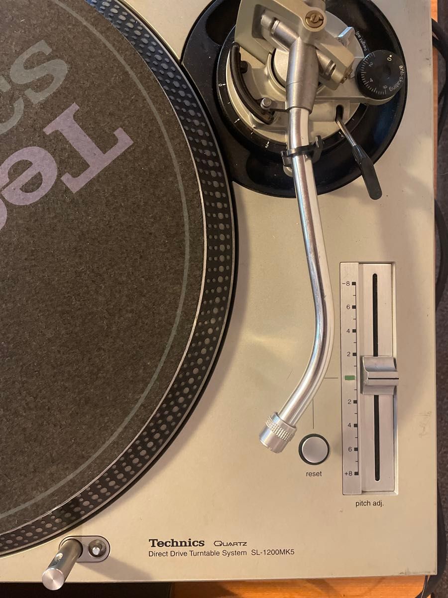 TECHNICS/SL-1200【MK5 】ターンテーブル テクニクス レコード TECHNICS/SL-1200【MK5 】ターンテーブル テクニクス レコード