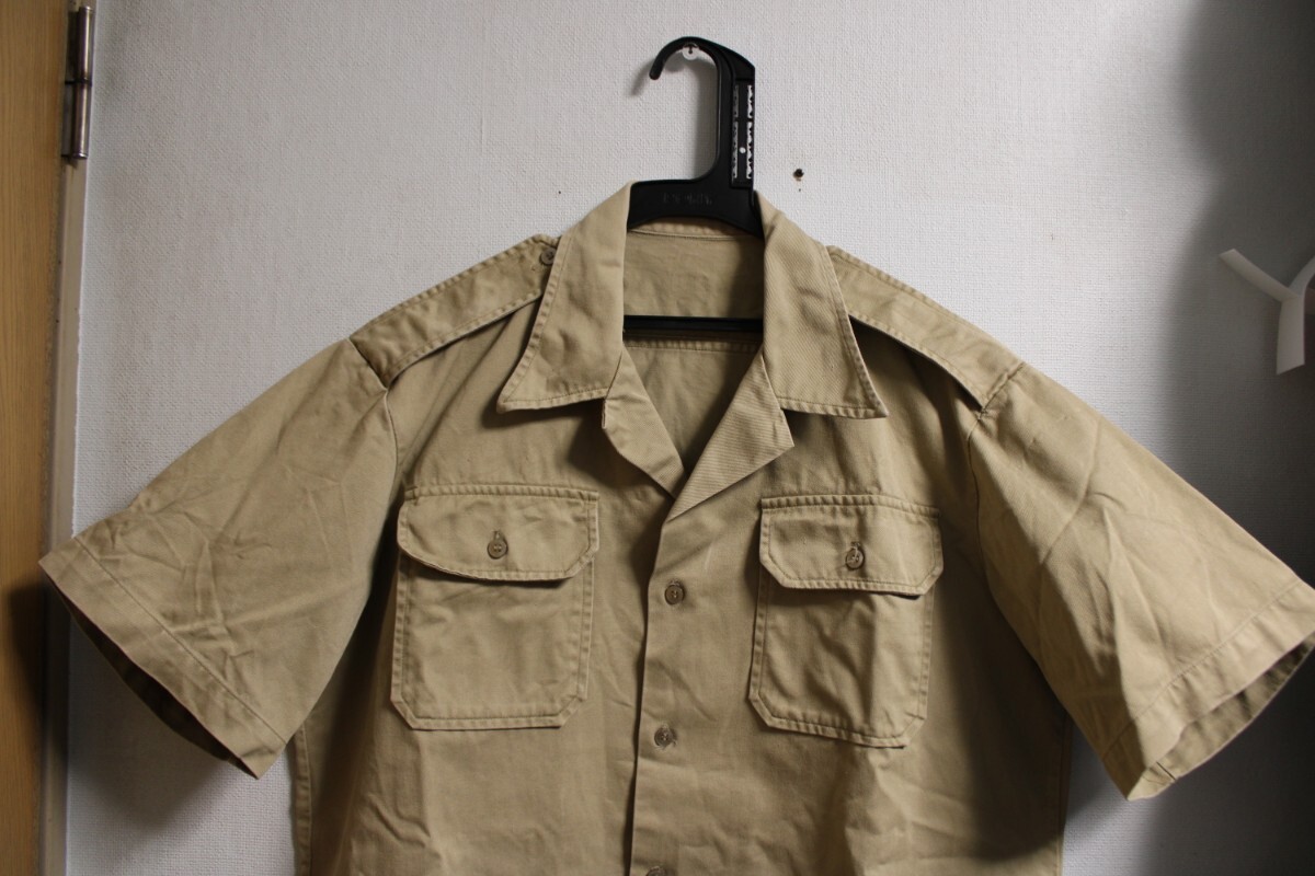 米軍チノカーキコットン半袖シャツ制服軍服大サイズ:ベトナム 米軍チノカーキコットン半袖シャツ制服軍服大サイズ:ベトナム