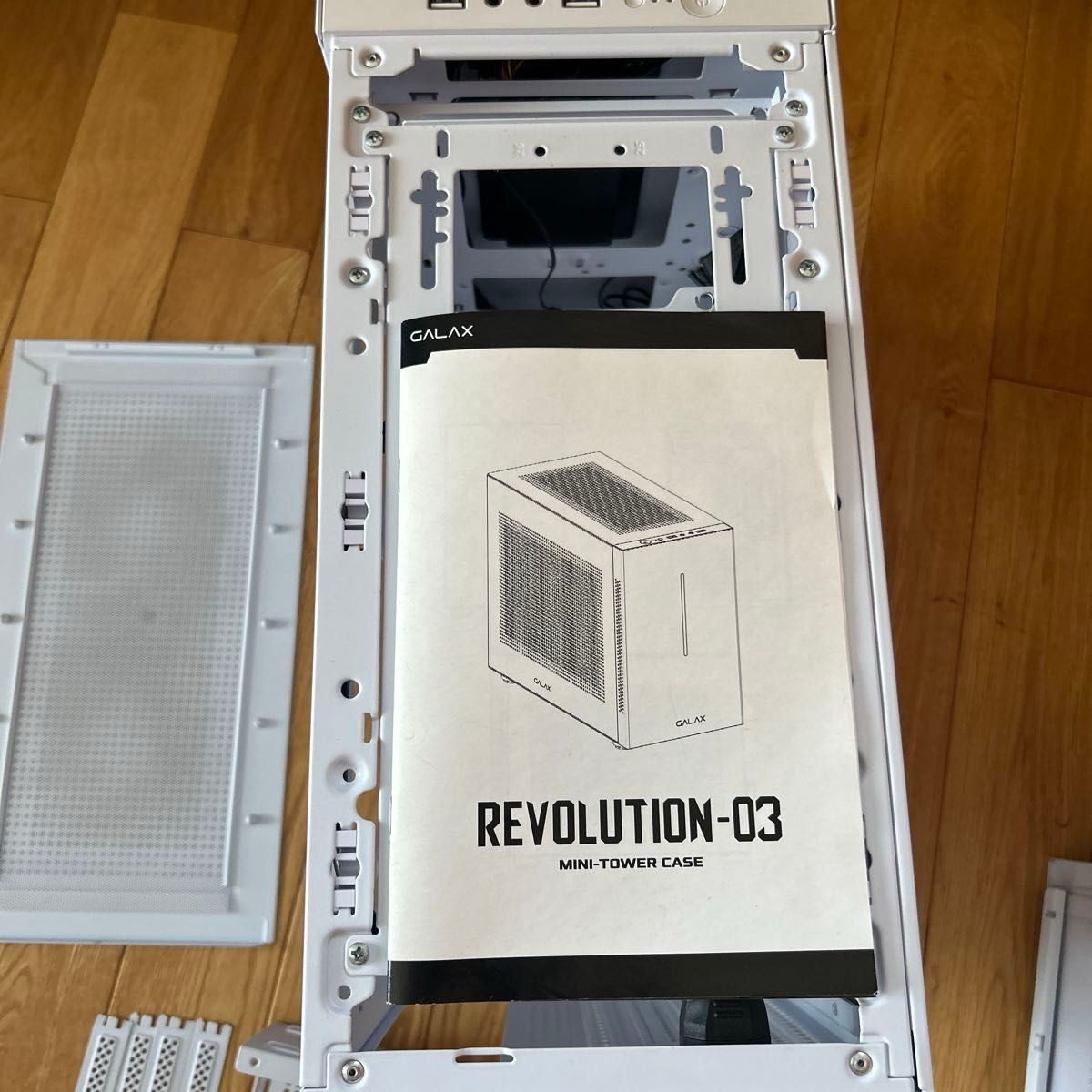 GALAX Revolution-03 GALAX MicroATX Mini-ITX 対応 小型PC GALAX Revolution-03 GALAX MicroATX Mini-ITX 対応 小型PC