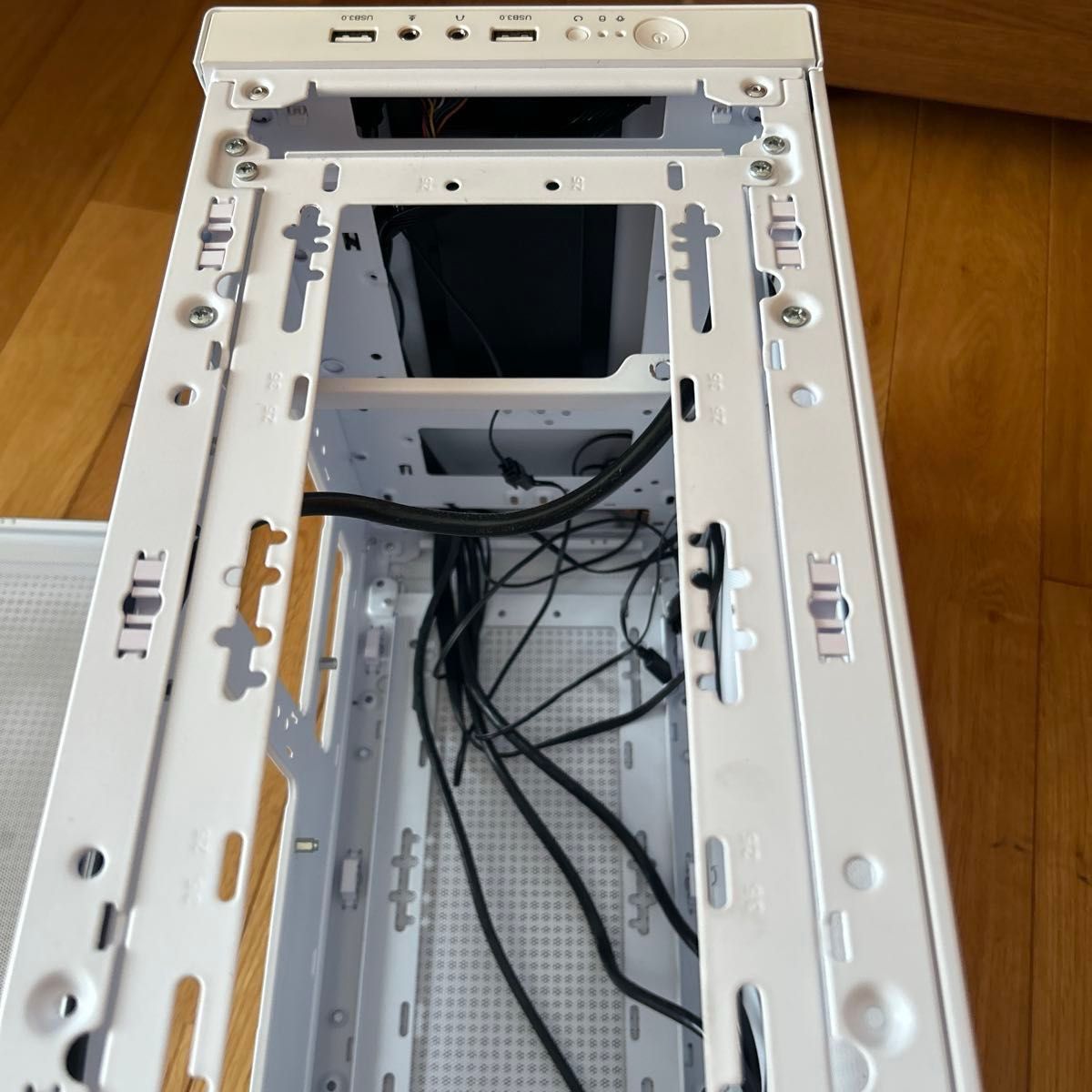 GALAX Revolution-03 GALAX MicroATX Mini-ITX 対応 小型PC GALAX Revolution-03 GALAX MicroATX Mini-ITX 対応 小型PC