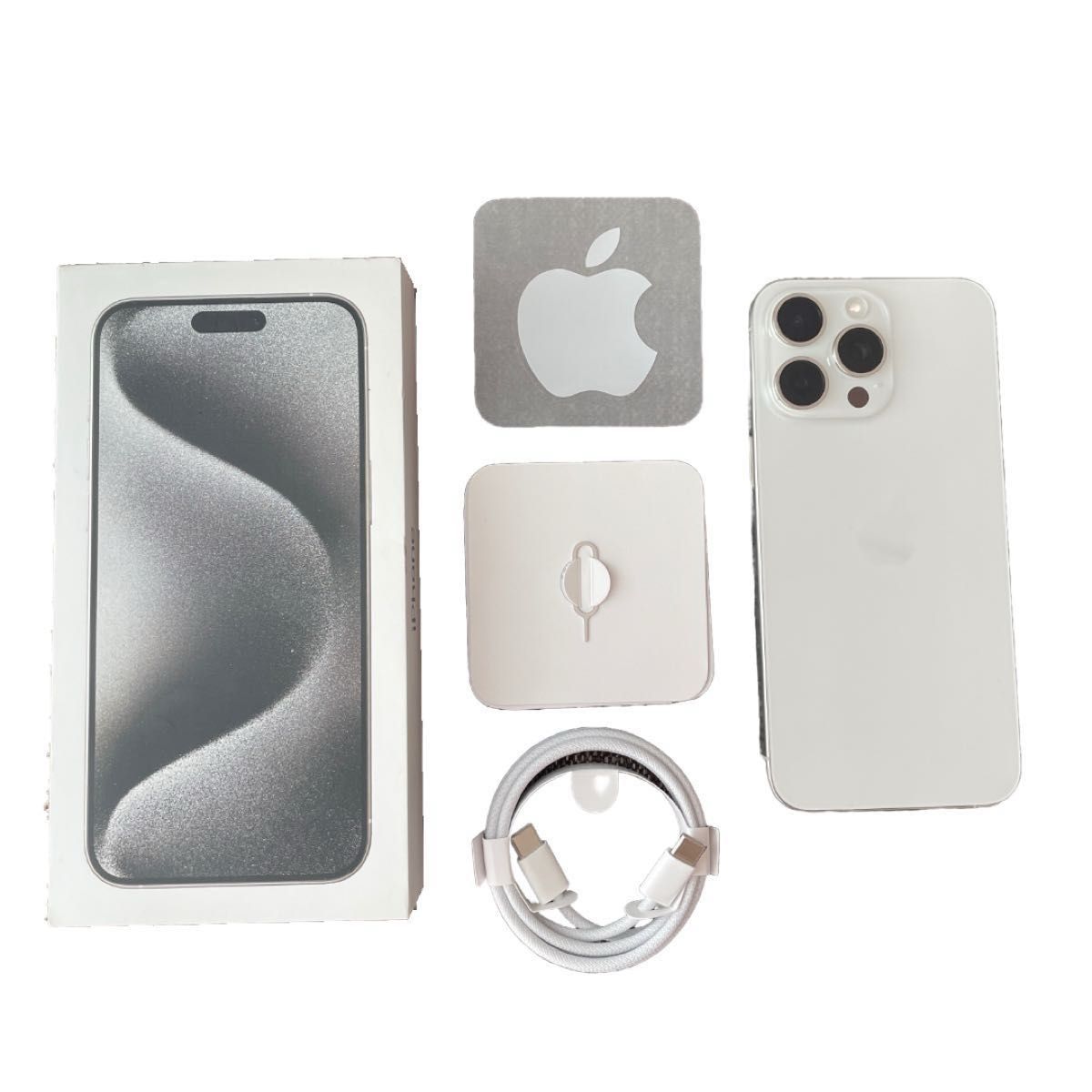 iPhone 15 pro max 1TB ホワイトチタニウム本機・箱&充電 iPhone 15 pro max 1TB ホワイトチタニウム本機・箱&充電