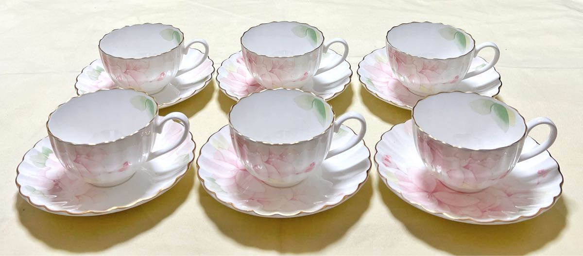 廃盤NIKKO COMPANY ファインボーンチャイナ 花柄カップ 廃盤NIKKO COMPANY ファインボーンチャイナ 花柄カップ