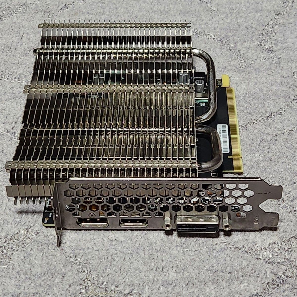 Palit GeForce RTX 3050 KalmX 6GB|Yahoo!フリマ(旧PayPayフリマ) Palit GeForce RTX 3050 KalmX 6GB|Yahoo!フリマ(旧PayPayフリマ)