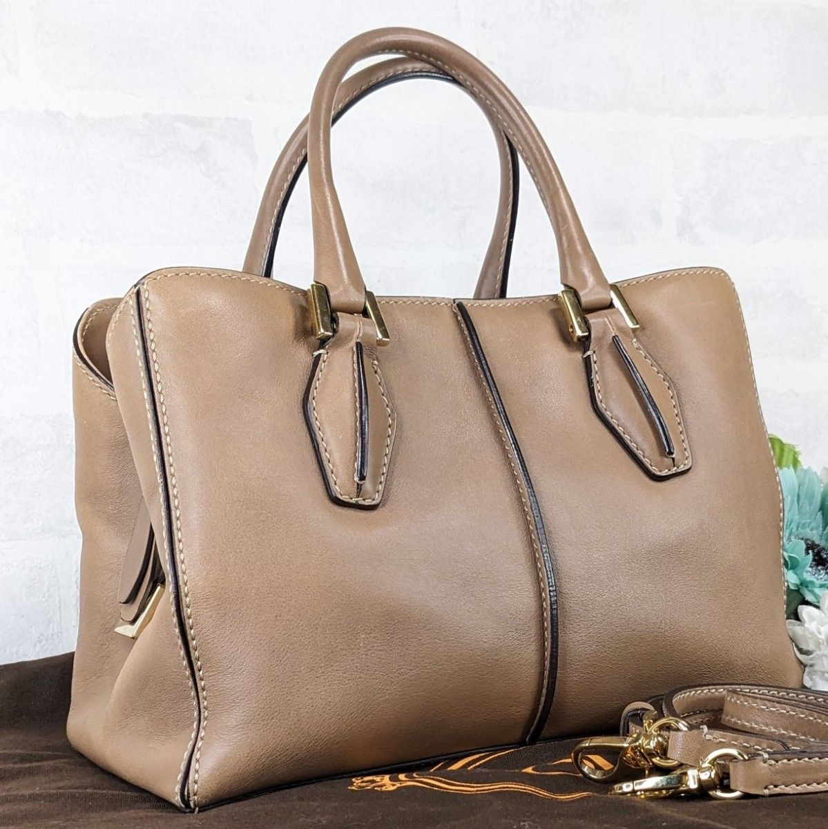 TOD'S Dバッグ Dスタイリング ハンドバッグ ショルダー 2way TOD'S Dバッグ Dスタイリング ハンドバッグ ショルダー 2way