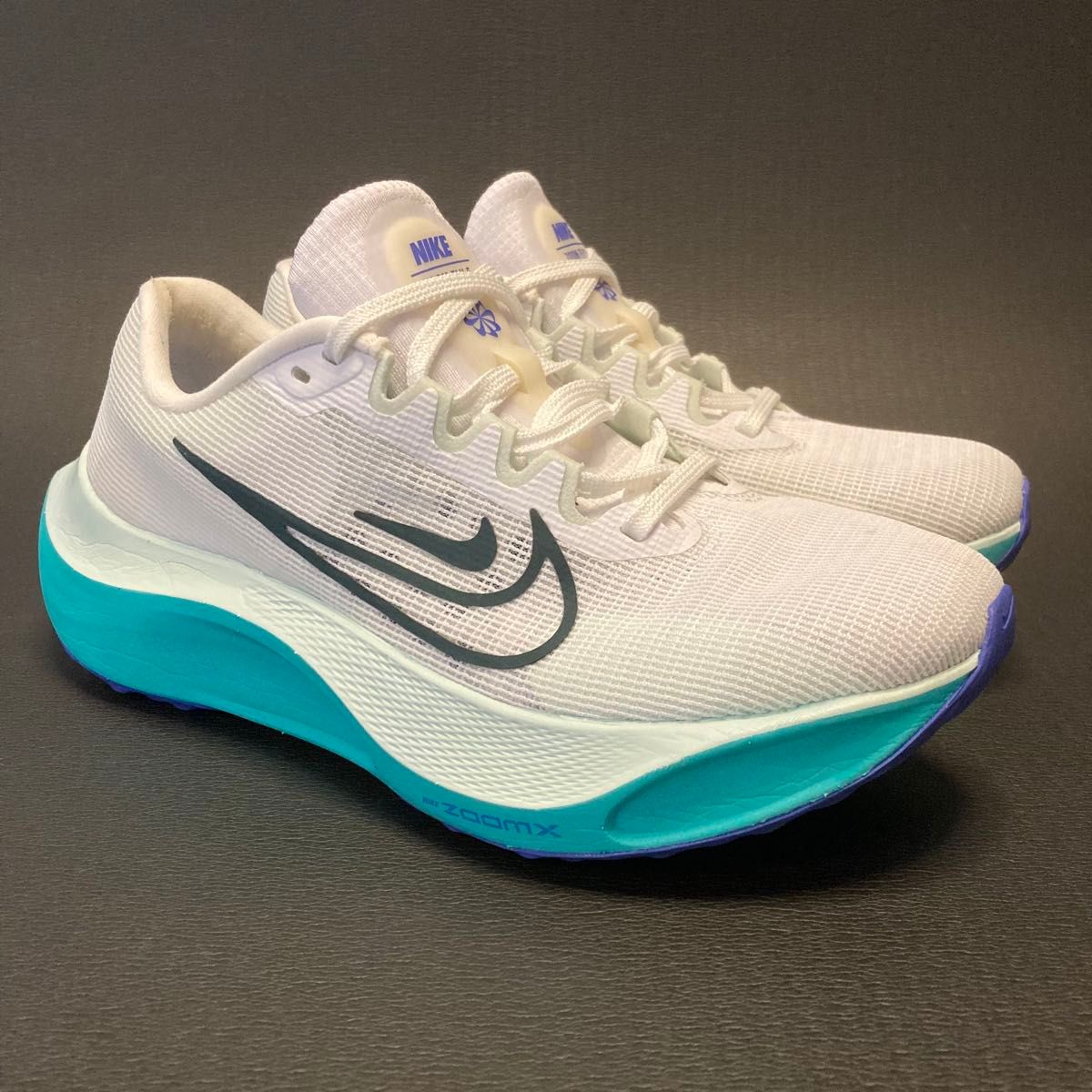NIKE ZOOM FLY 5 ナイキ ズーム フライ 5 DM8974-101 25cm 25 NIKE ZOOM FLY 5 ナイキ ズーム フライ 5 DM8974-101 25cm 25