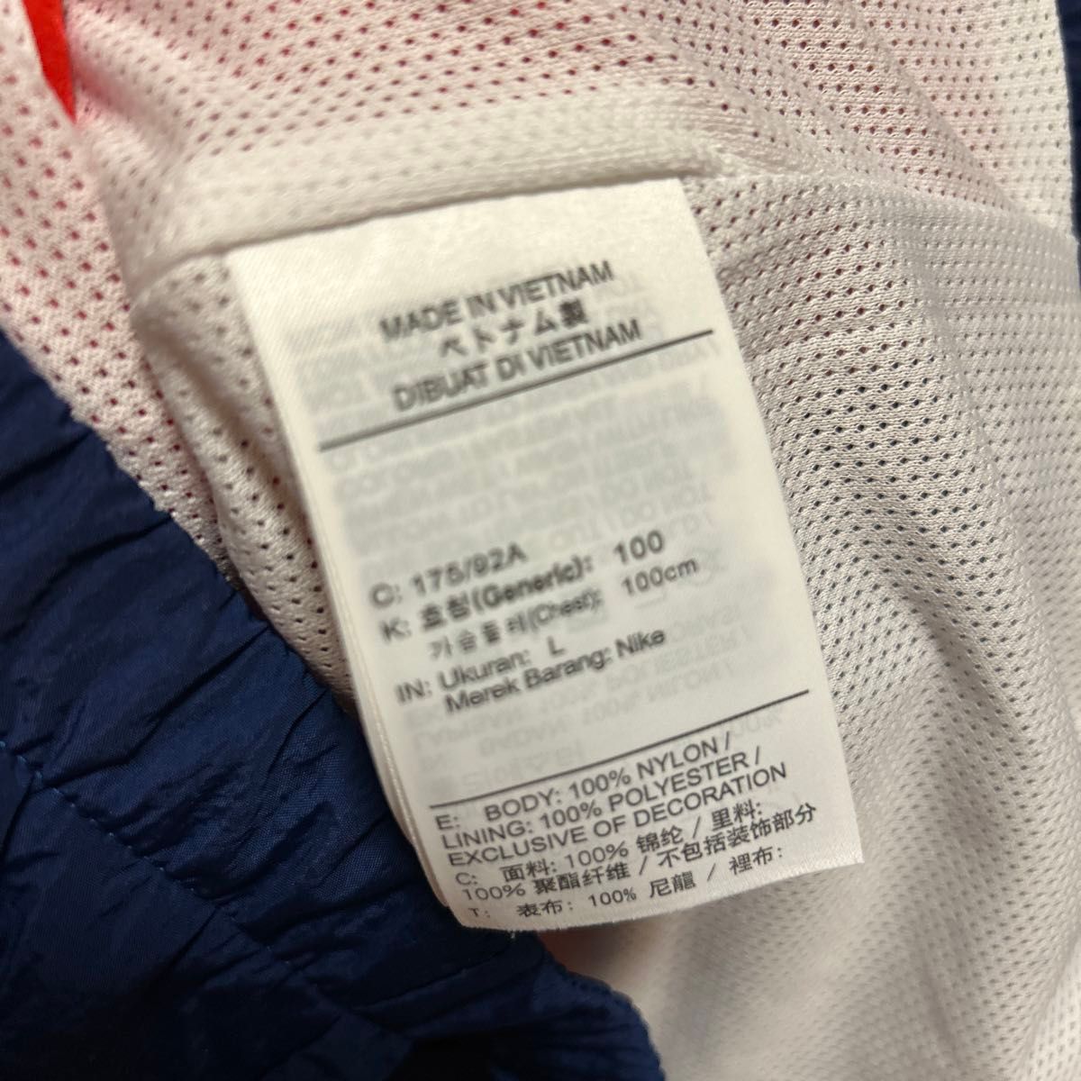 パンツMジャケットL新品未使用タグ付きNIKEシャカシャカ パンツMジャケットL新品未使用タグ付きNIKEシャカシャカ