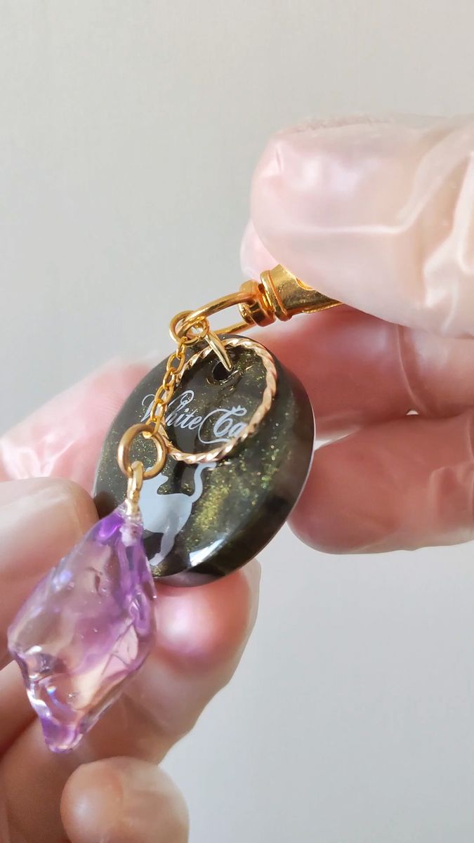 レジン(猫キーホルダー)