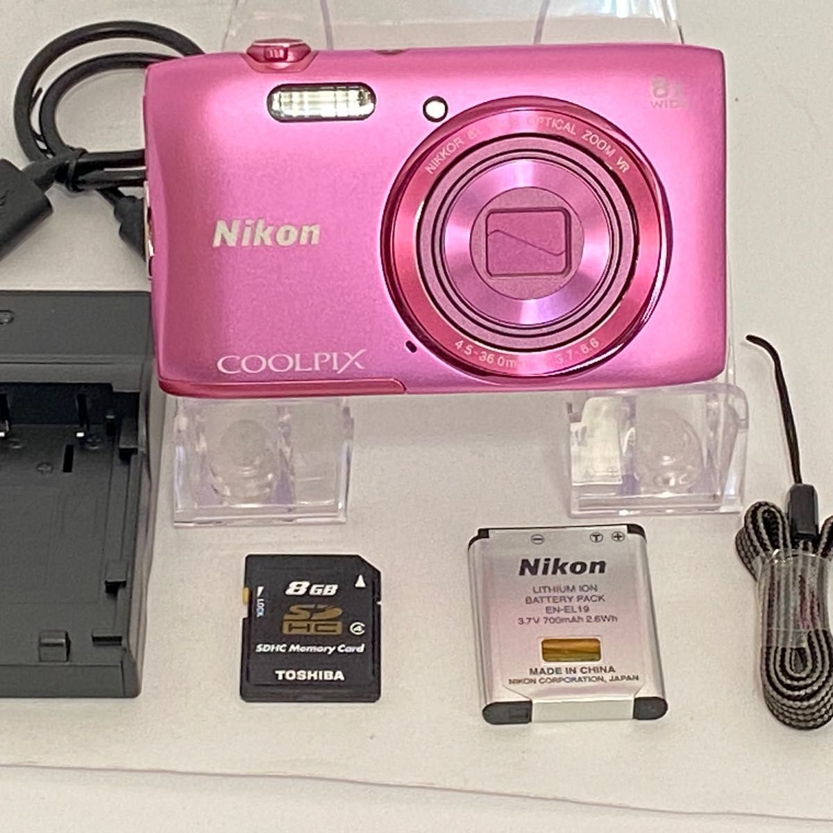 Nikon COOLPIX s3600 ニコン デジタルカメラ SDカード付【8GB Nikon COOLPIX s3600 ニコン デジタルカメラ SDカード付【8GB