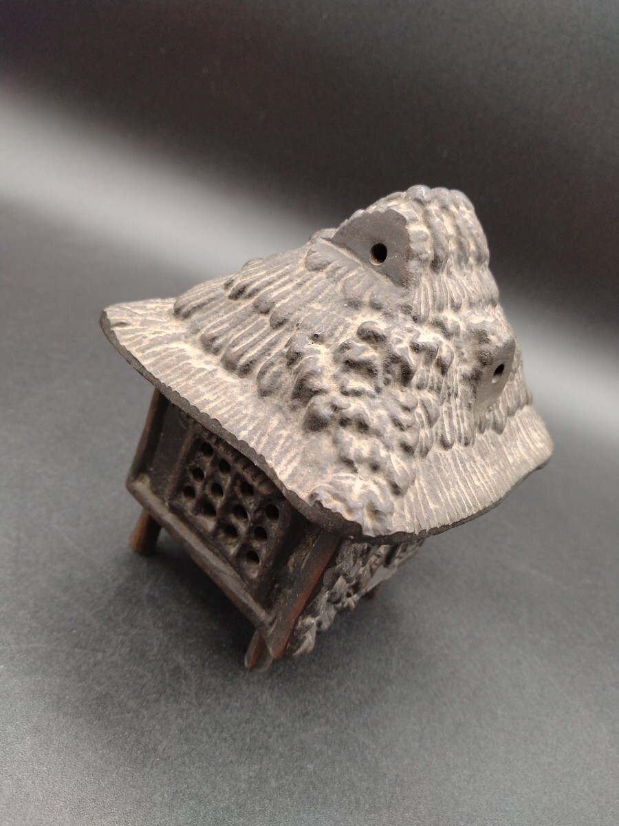 古銅 葛屋 香炉 高15.5cm(K-A327) Yahoo!オークション - 香炉 銅製 葛屋香炉 古銅 約957g 置物 【2-w】