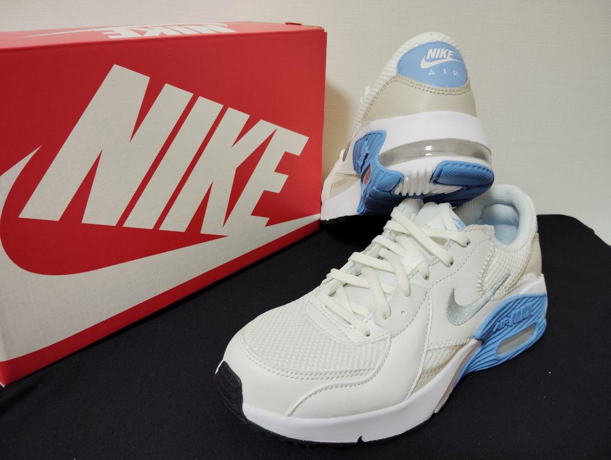新品23cmナイキNIKEレディーススニーカーAIRMAXEXCEE エア 新品23cmナイキNIKEレディーススニーカーAIRMAXEXCEE エア